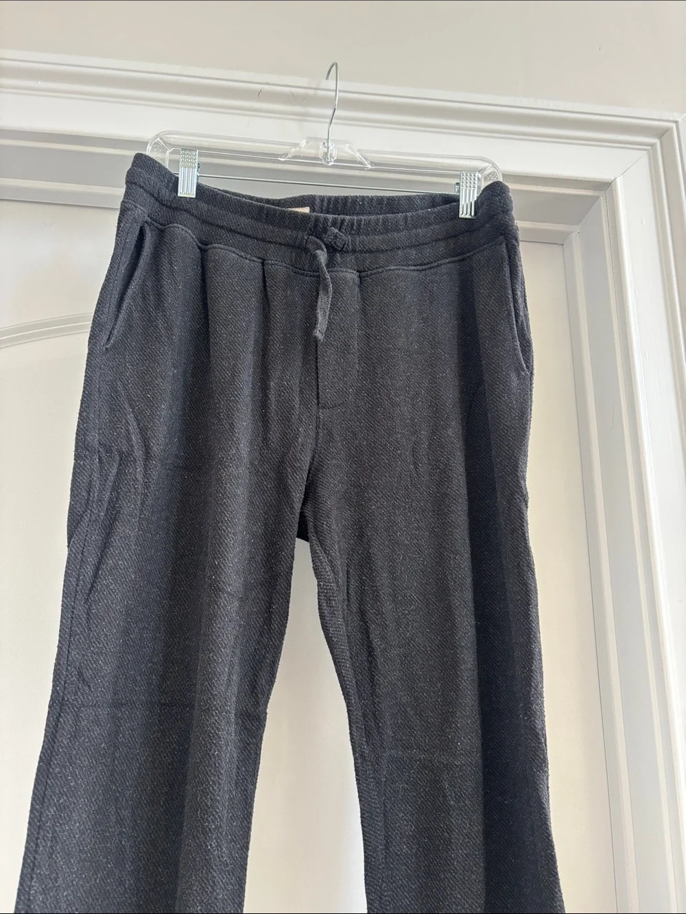Faherty Men's Black Knit Joggers - Picture 2 of 3